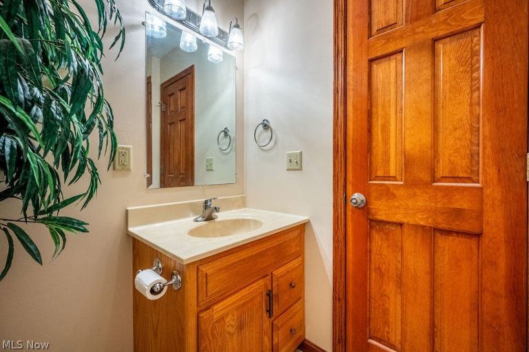 331 Grand C Heights, Mineral Wells, WV - Photo 4