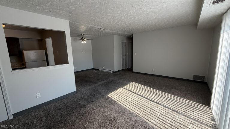 3100 Beal St., Warren, OH - Photo 4
