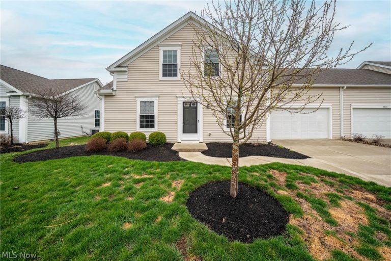 8708 Wakefield Run, North Ridgeville, OH, 44039