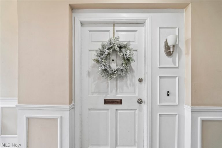 11 Meadowlawn Drive #1, Mentor, OH - Photo 5