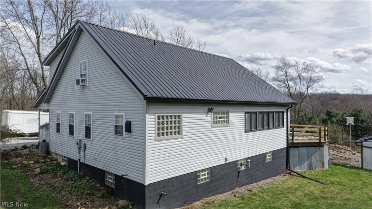 14770 Township Road 467, Lakeville, OH - Photo 4