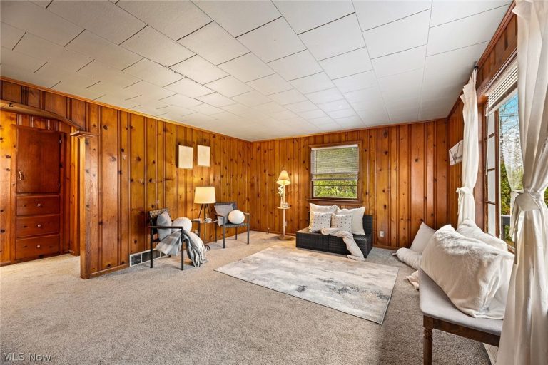 4556 Fishcreek Road, Stow, OH - Photo 4