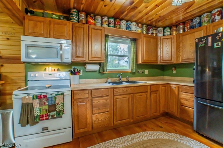 59501 Nevada Road, Quaker City, OH - Photo 8