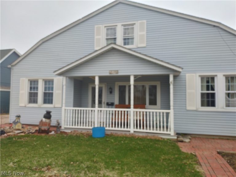 2119 Erie Avenue, Lorain, OH - Photo 3