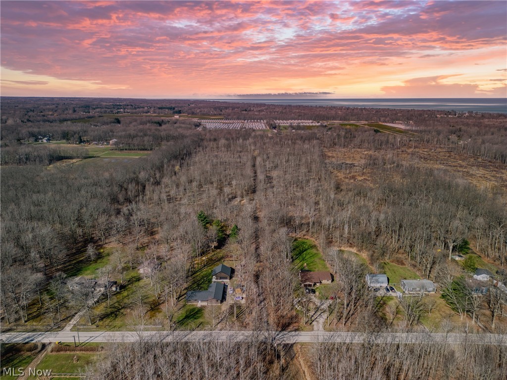 County Line Road, Madison, OH