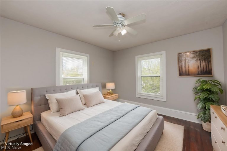 241 Freedom Street, Ravenna, OH - Photo 5