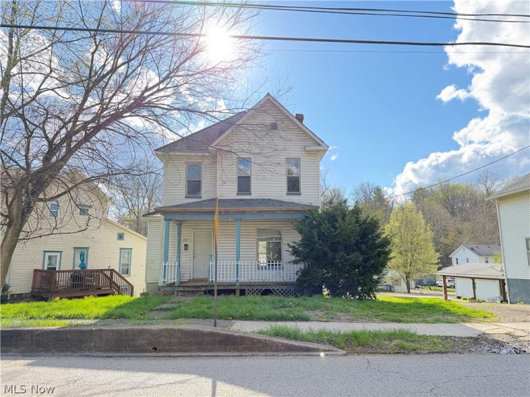 456 8th Street, Mcconnelsville, OH, 43756