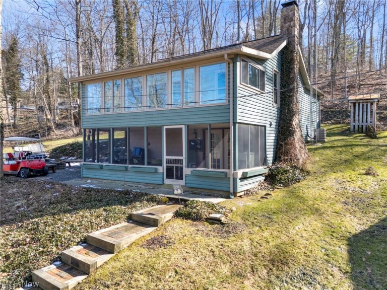 3144 Rockwood Drive, Carrollton, OH, 44615