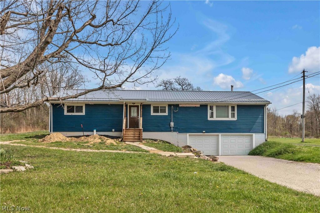 11179 Madison Road, Huntsburg, OH