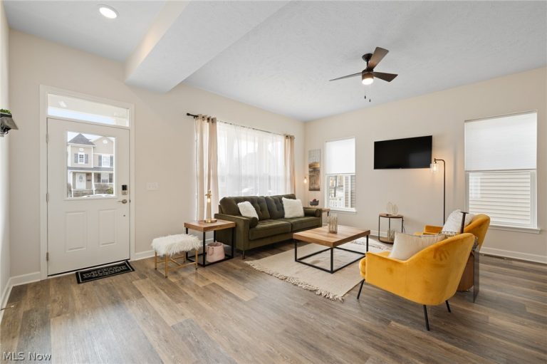 2250 100th Street, Cleveland, OH - Photo 4