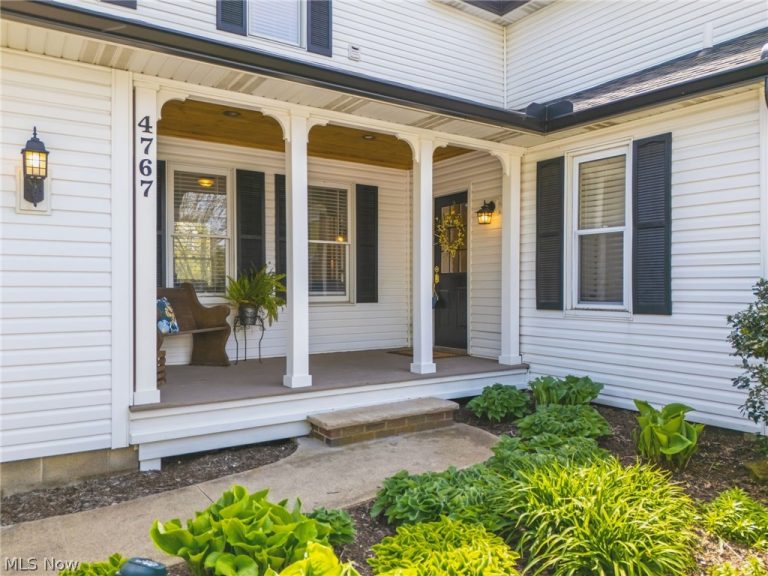 4767 Etter Drive, North Canton, OH - Photo 4