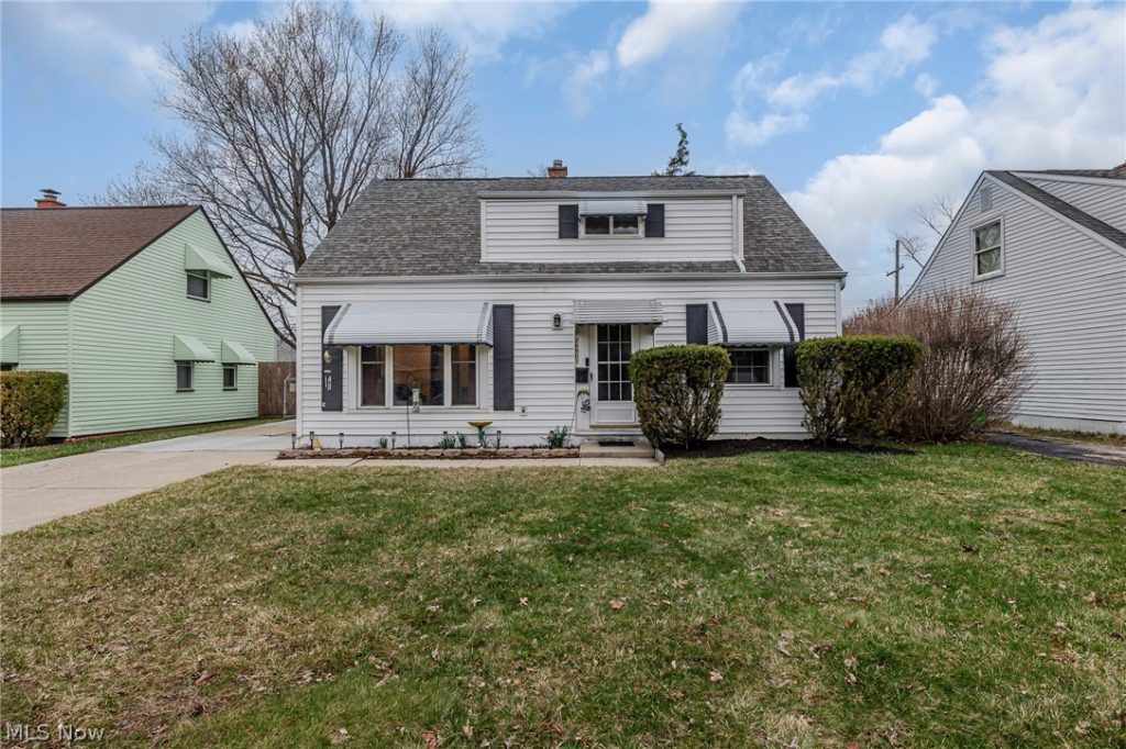 26901 Farringdon Avenue, Euclid, OH