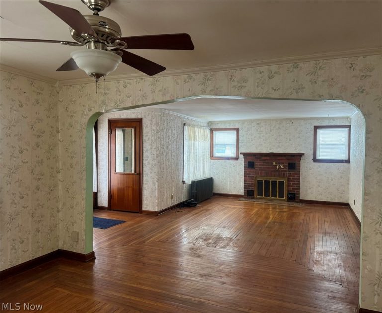 374 Niles Cortland Road, Warren, OH - Photo 8