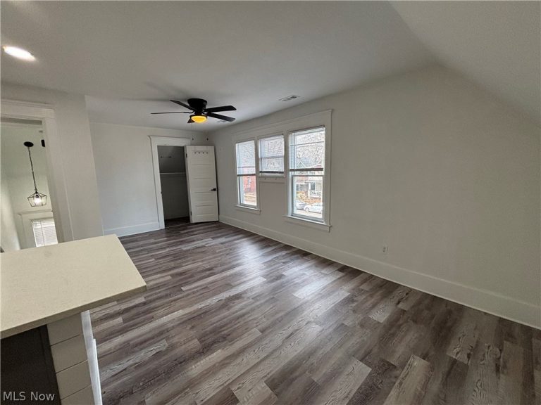 4115 Whitman Avenue #UP, Cleveland, OH - Photo 4