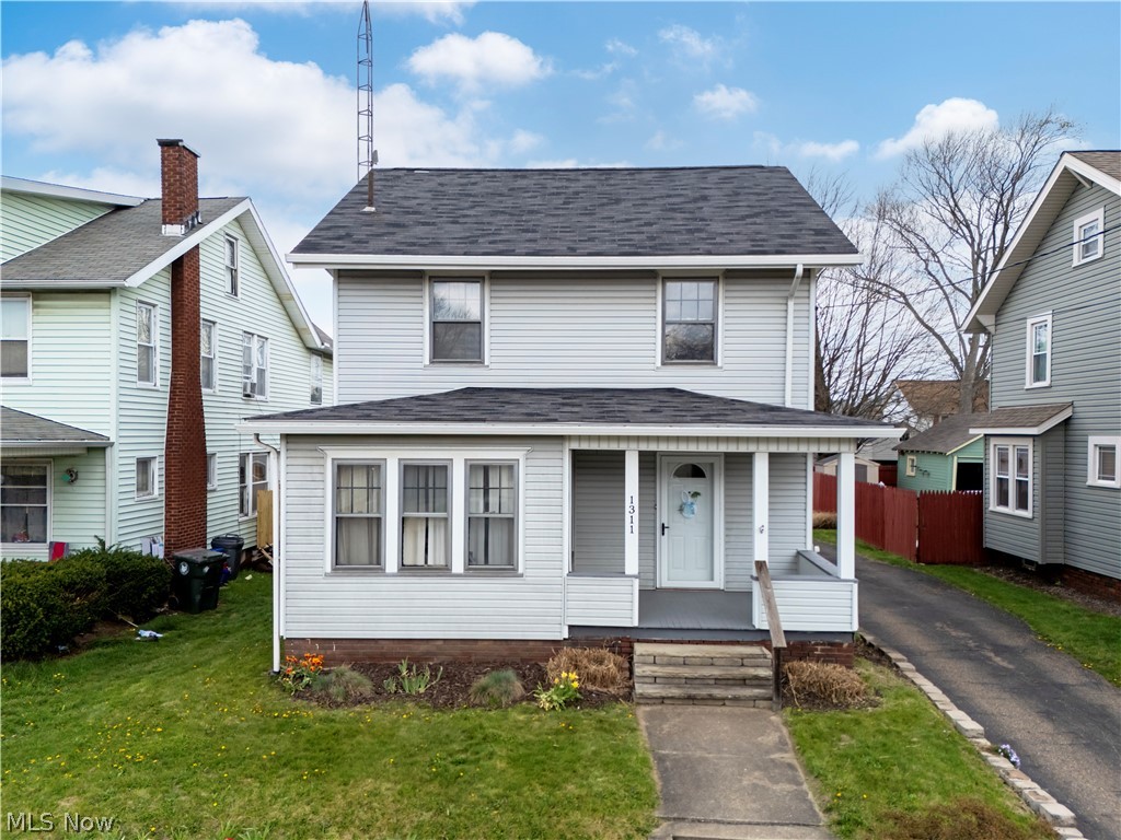 1311 Woodward Place, Canton, OH