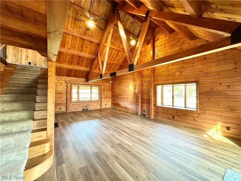 52 Wabash Lane, Weirton, WV - Photo 5