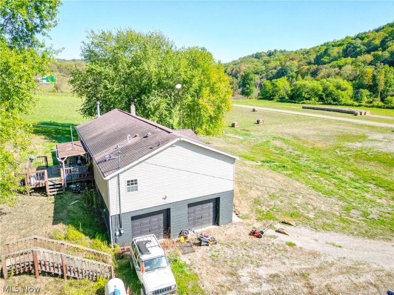 91800 Irish Creek Road, Jewett, OH - Photo 5
