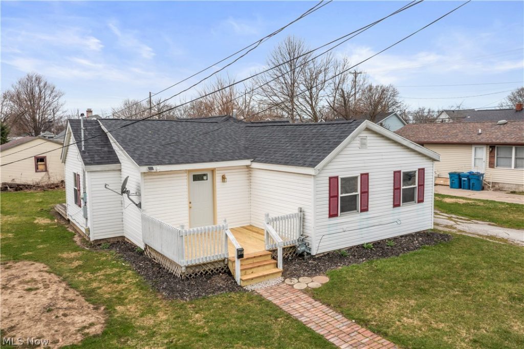 214 Linden Street, Port Clinton, OH