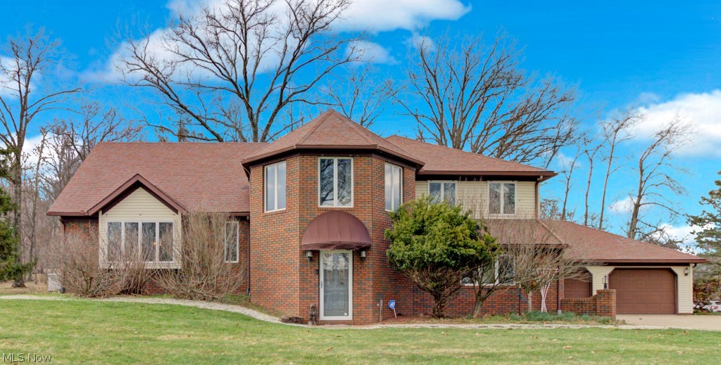 34 Iroquois Trail, Malvern, OH