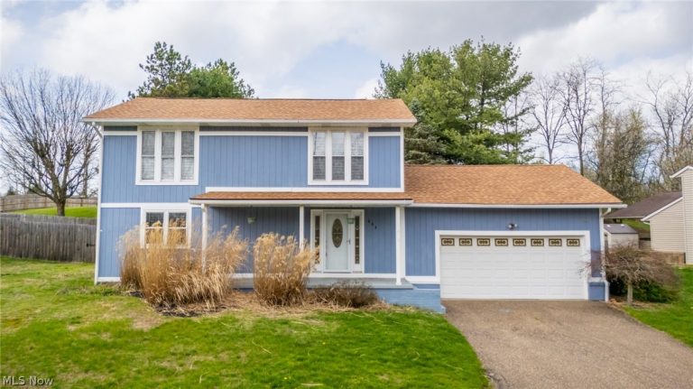604 Pine Valley Drive, Steubenville, OH - Photo 4