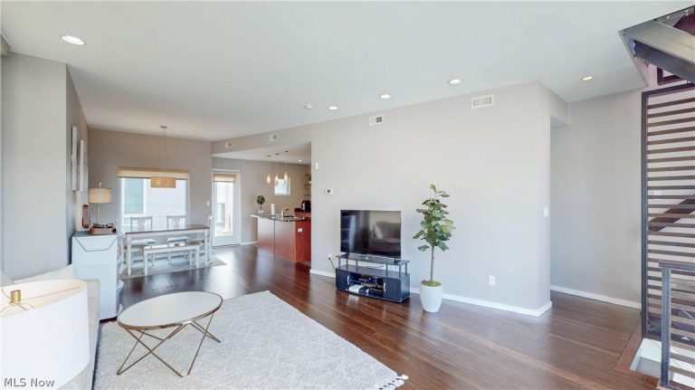 1671 118 Street, Cleveland, OH - Photo 4