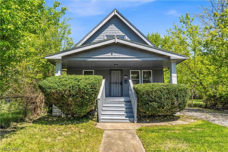 12905 Watterson Avenue, Cleveland, OH, 44105