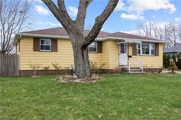 1808 42nd Street, Lorain, OH - Photo 2