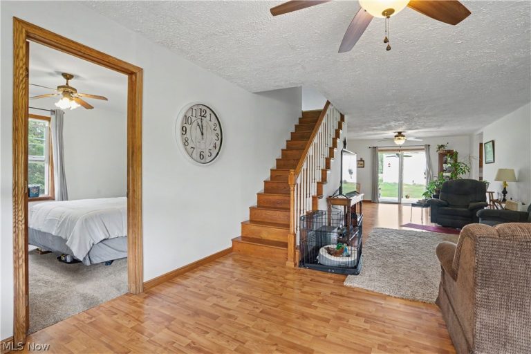 297 Hales Landing, Elizabeth, WV - Photo 8