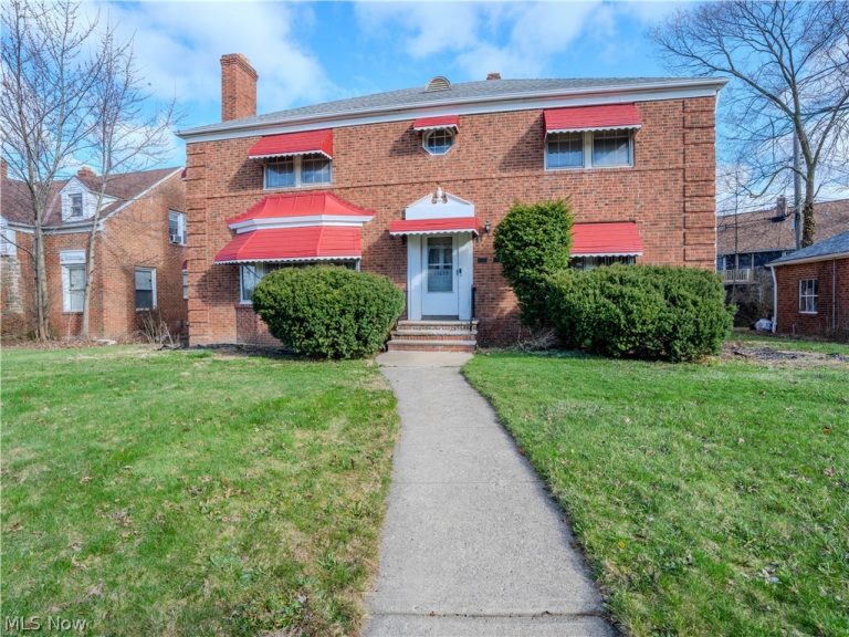 13699 Cedar Road, University Heights, OH, 44118