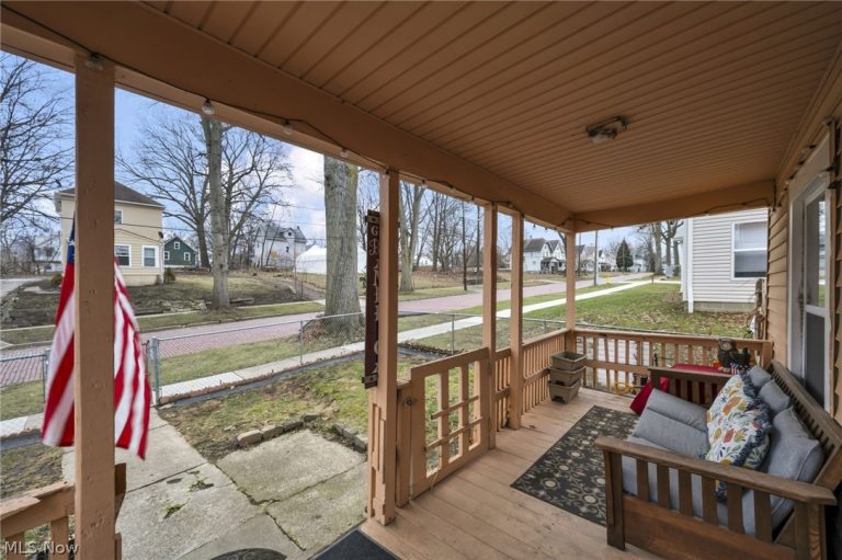 796 Allyn Street, Akron, OH - Photo 3