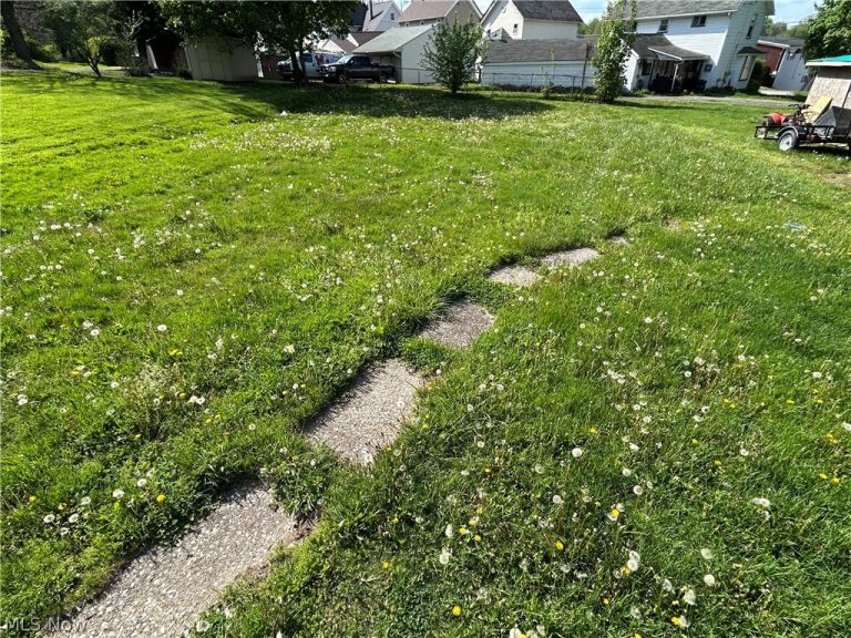 753 Newgarden Road, Salem, OH - Photo 3