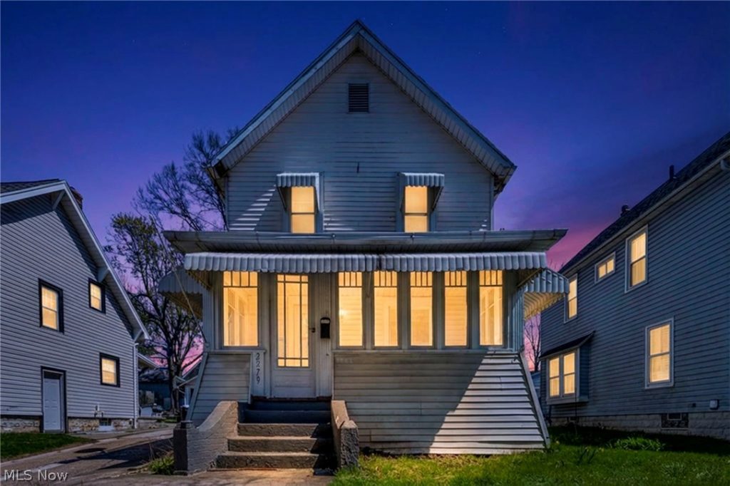 2279 13th Street, Akron, OH