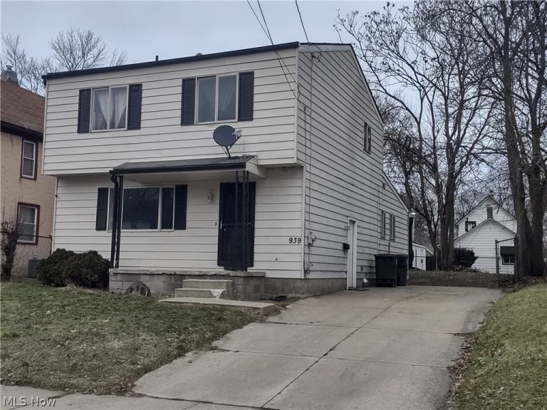 939 Lane Street, Akron, OH, 44307