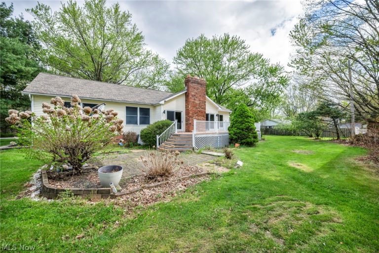 8750 Evergreen Drive, Mentor, OH - Photo 3