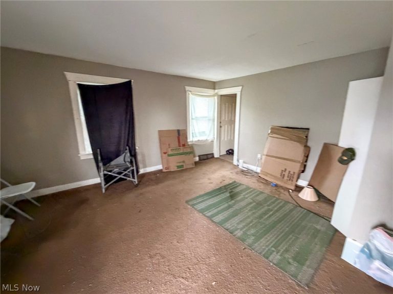 603 Belmont Avenue, Niles, OH - Photo 3