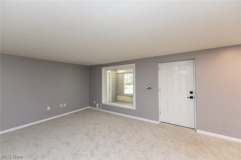 3679 Sanford Avenue, Stow, OH - Photo 5
