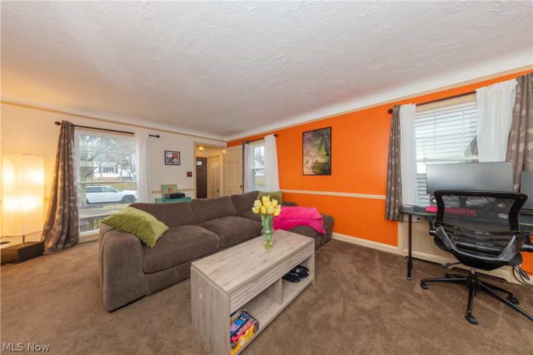 1553 Maplegrove Road, South Euclid, OH - Photo 8