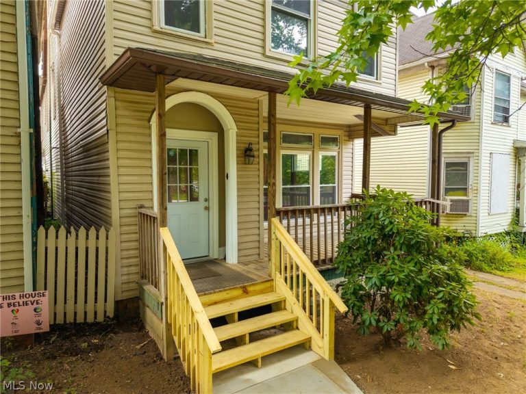 202 Sacra Via Street, Marietta, OH, 45750