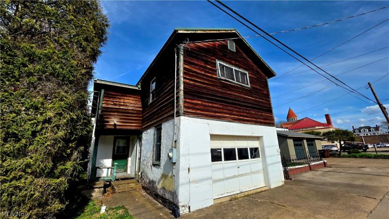 317 1/2 Fourth Street, Marietta, OH - Photo 4