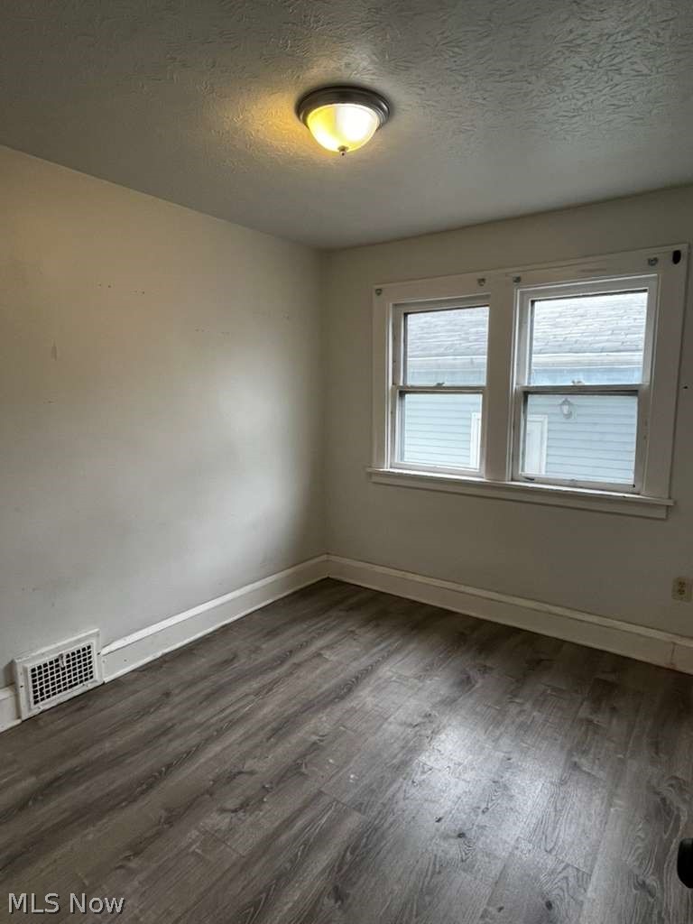 3993 23rd Street, Cleveland, OH - Photo 6