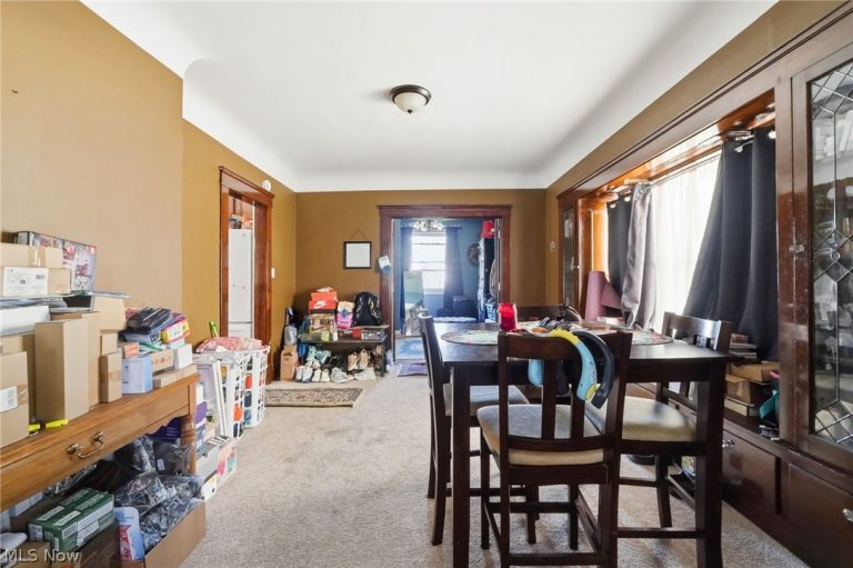 3202 Montclair Avenue, Cleveland, OH - Photo 8