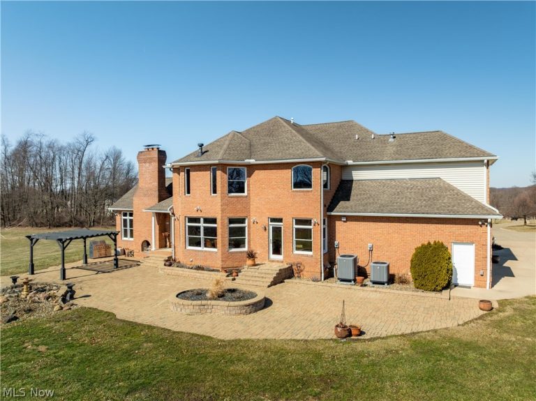 15644 Marshallville Street, Canal Fulton, OH - Photo 4