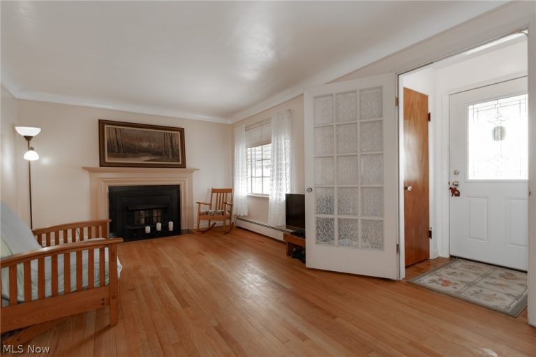 2695 River Road, Willoughby Hills, OH - Photo 3