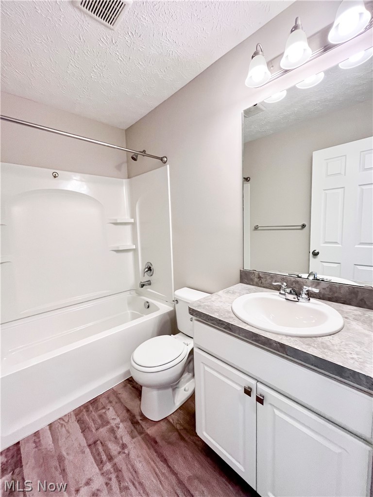 3943 Abigail Drive, Lorain, OH - Photo 8