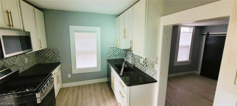 2109 42nd Street, Cleveland, OH - Photo 6