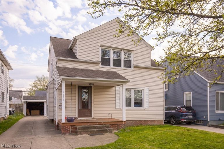 2831 North Avenue, Parma, OH - Photo 2