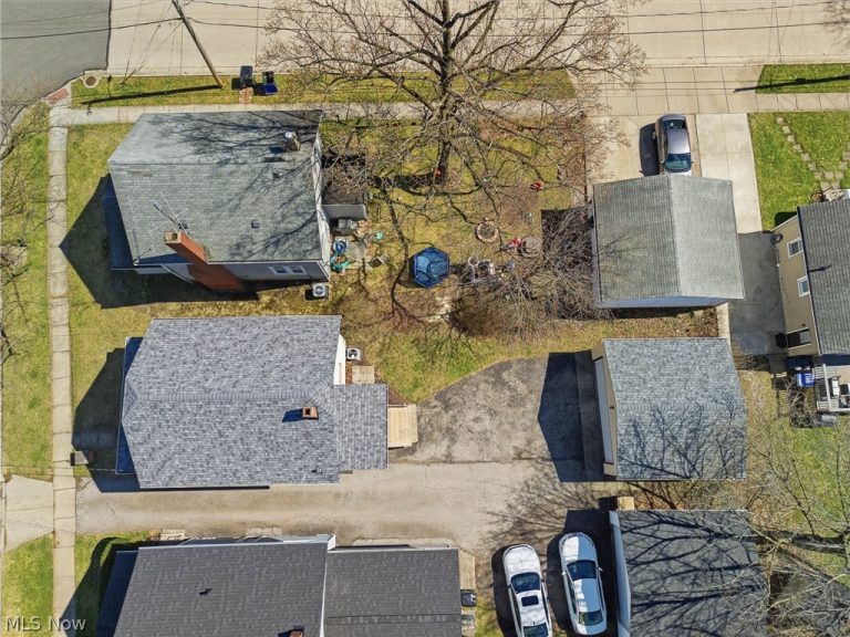 714 Grant Avenue, Cuyahoga Falls, OH - Photo 5