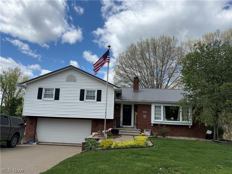 104 Orchard Drive, St Clairsville, OH, 43950