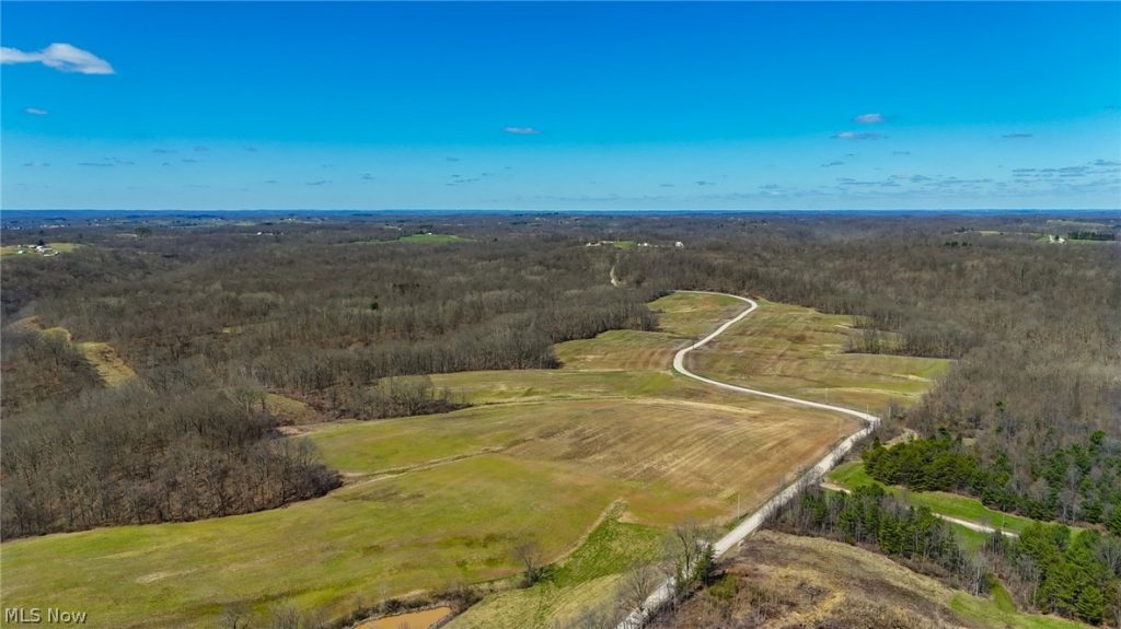 Stoneburner Road, Crooksville, OH