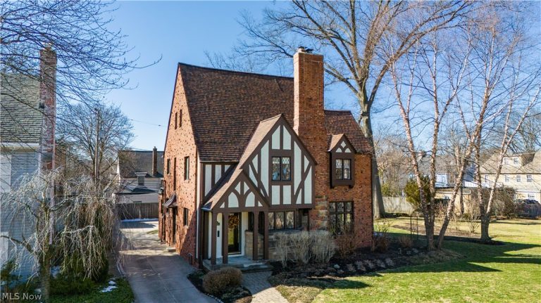 3616 Sutherland Road, Shaker Heights, OH, 44122